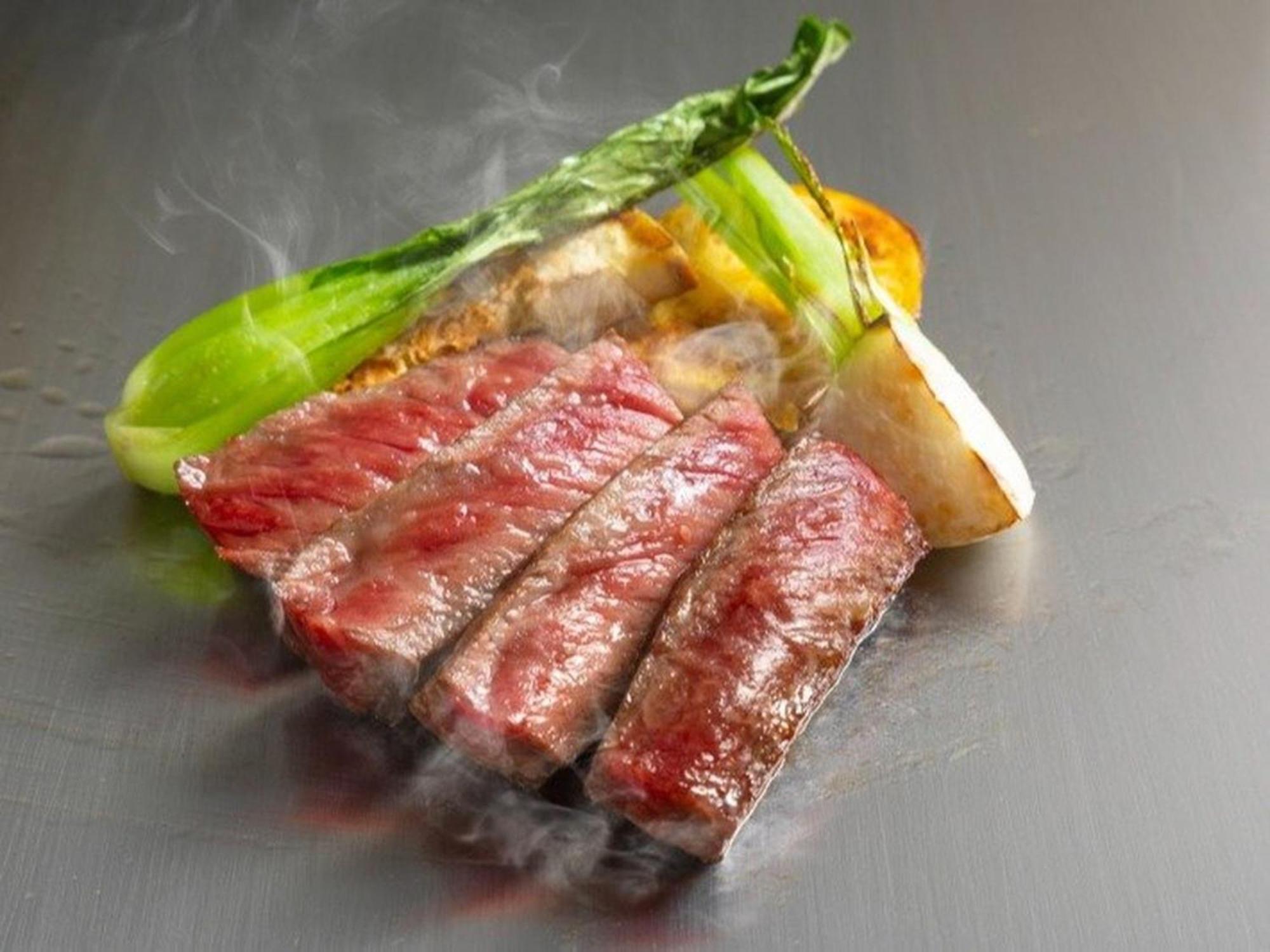 Sapporo Prince Hotel Ngoại thất bức ảnh A steak prepared using the cooking technique of sous-vide