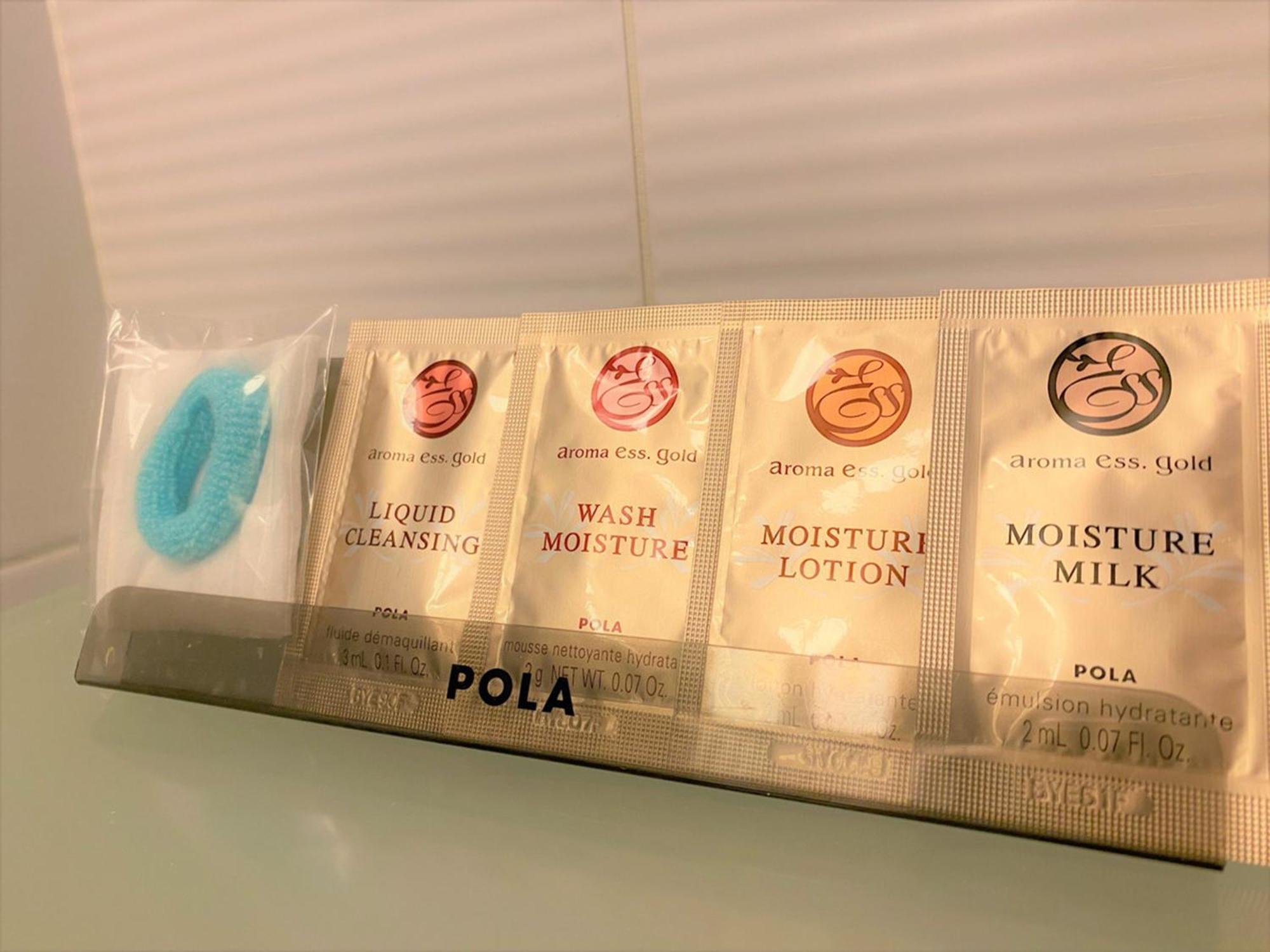 Sapporo Prince Hotel Ngoại thất bức ảnh A set of amenities by Pola